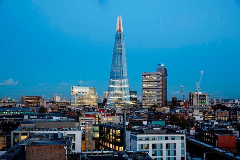 Chapter South Bank In Londra Esterno foto